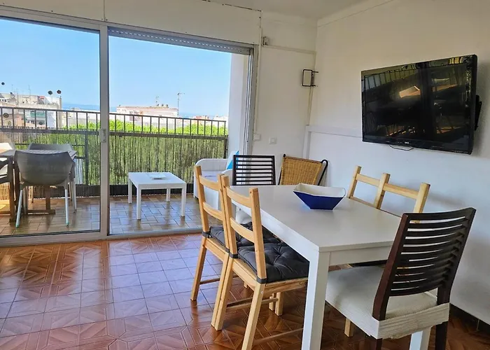 Apartament Amplio Y Luminoso Con Terraza A 5 Min Del Mar